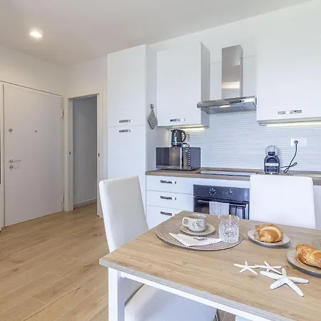 Nuras - Jardi Blanc Garden View Apartment *